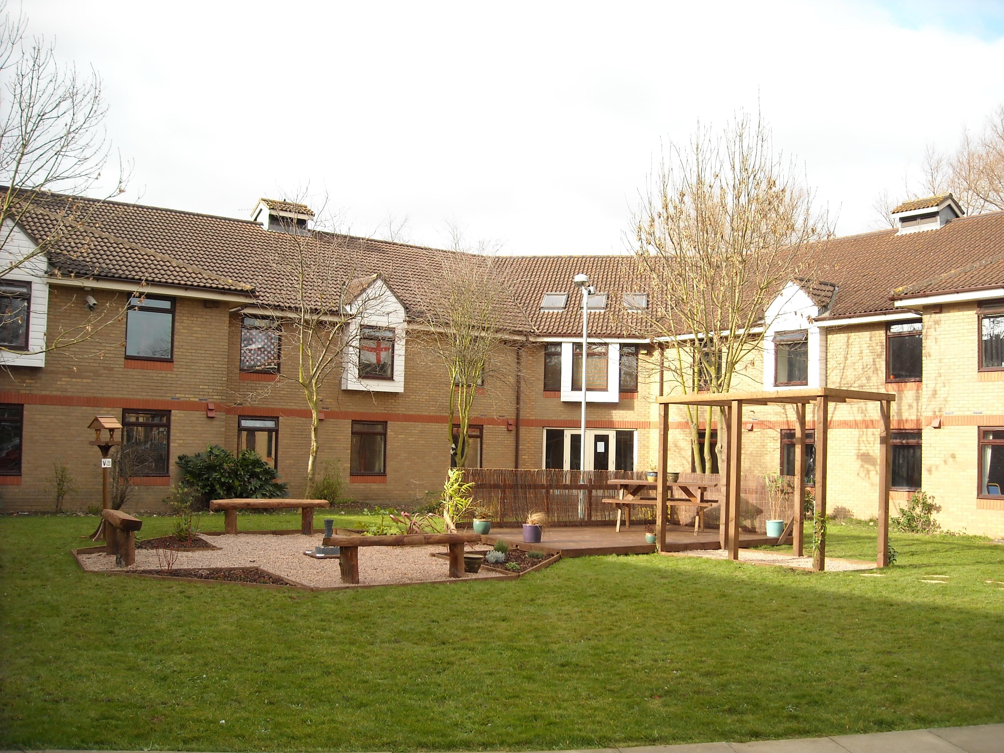 5 bedroom student housing peterborough